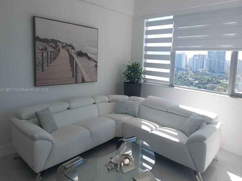 Condo for sale at Parker Dorado 1721