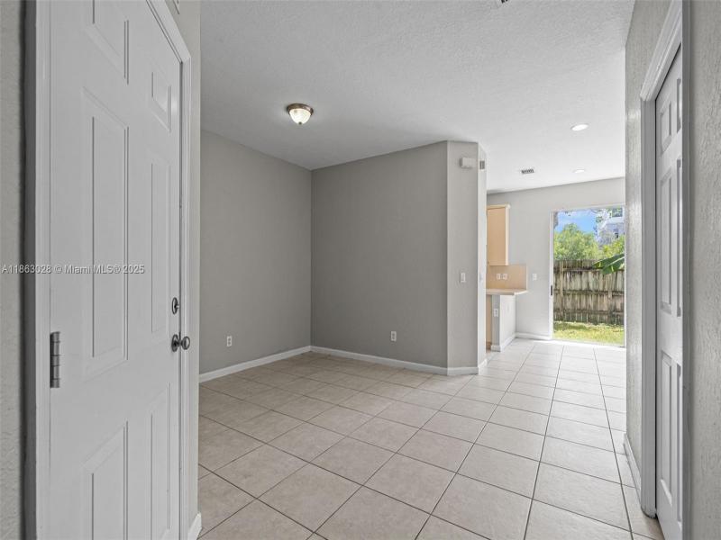 Property photo # 7