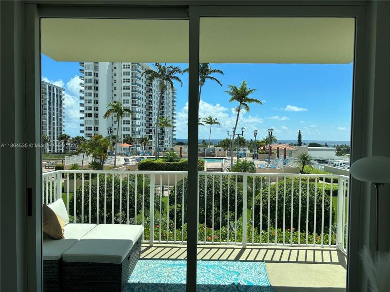 Condo for sale at The Tides at Bridgeside Square 721