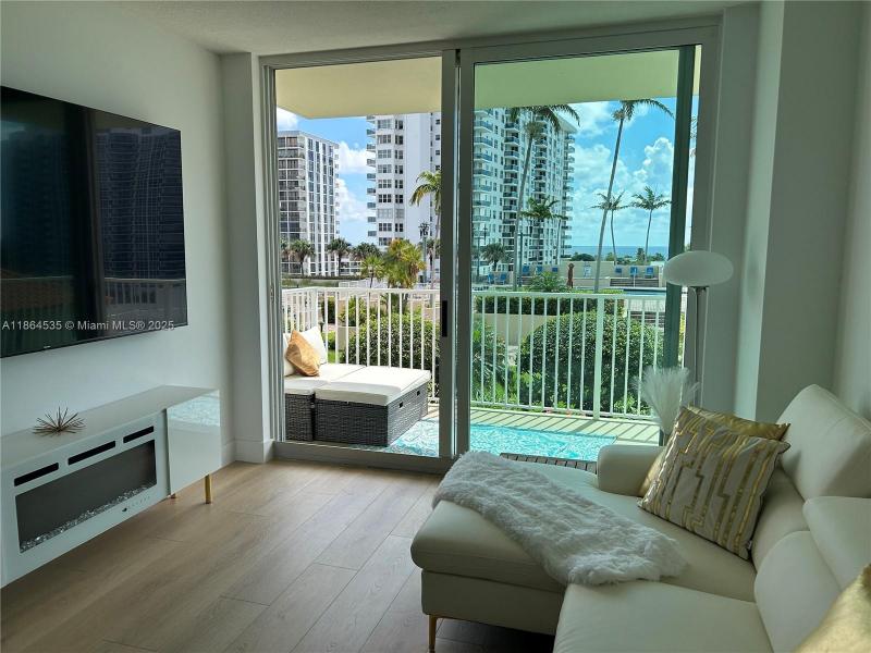 Condo for sale at The Tides at Bridgeside Square 721
