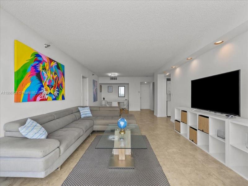 Property photo # 2