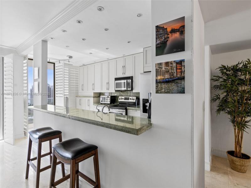 Property photo # 6