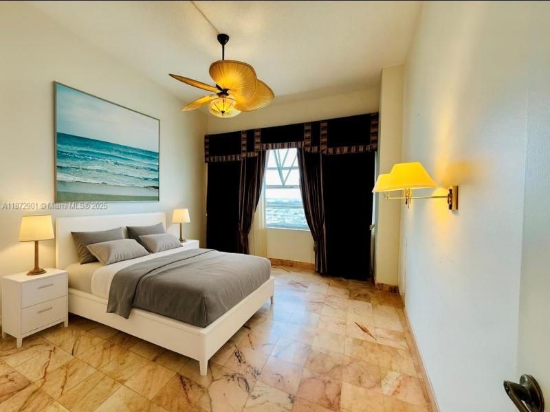 Condo for sale at Del Prado South Tower PH03 & PH04