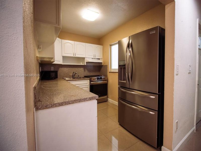 Property photo # 9