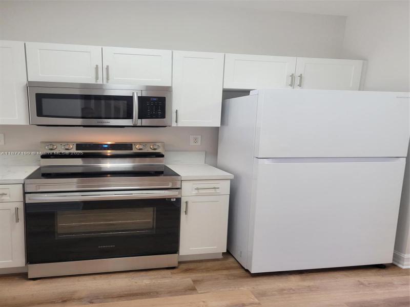 Property photo # 6