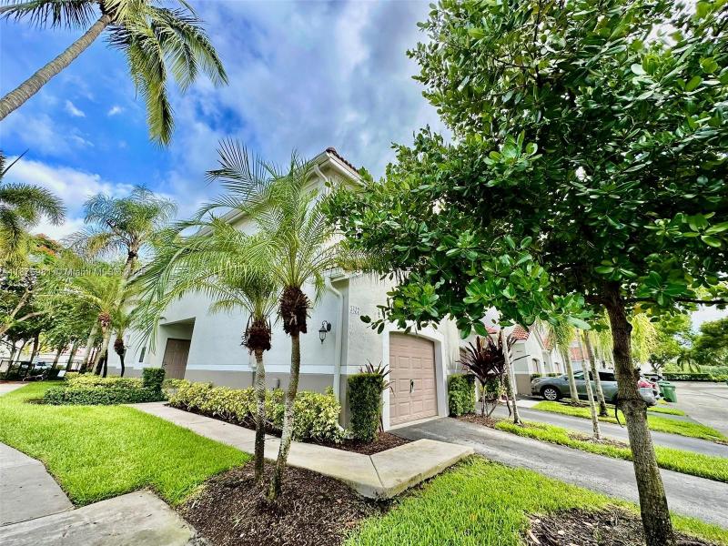 Property photo # 8