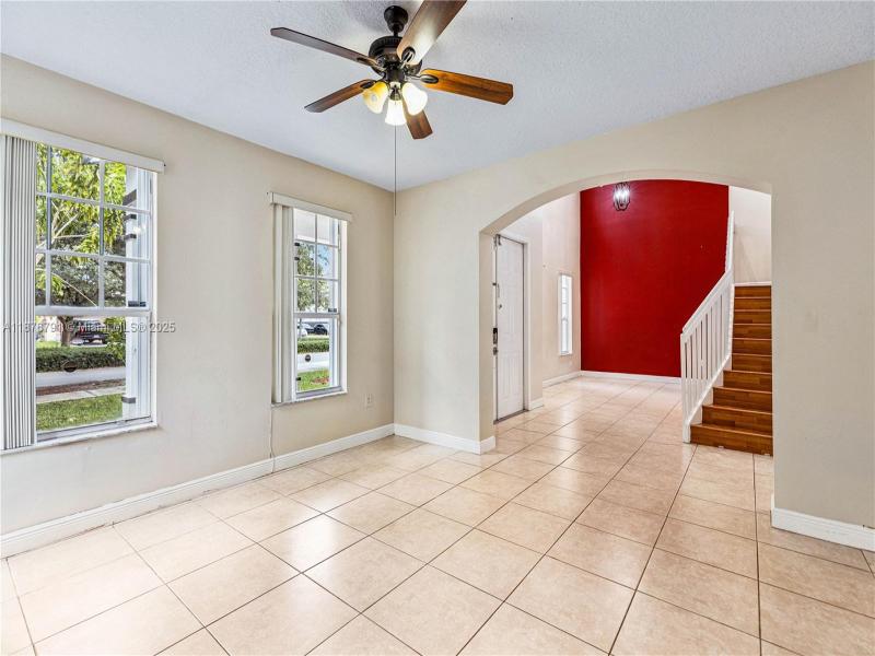 Property photo # 8