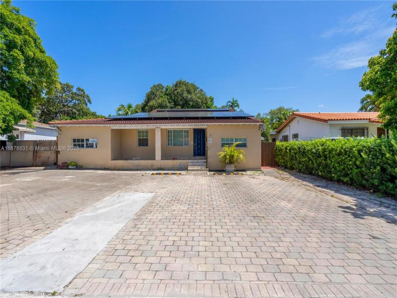 Property photo # 0