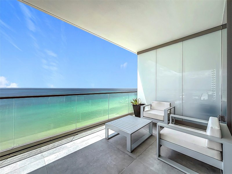 2000 Ocean Apt #12A