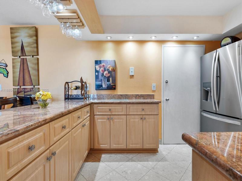 Property photo # 8