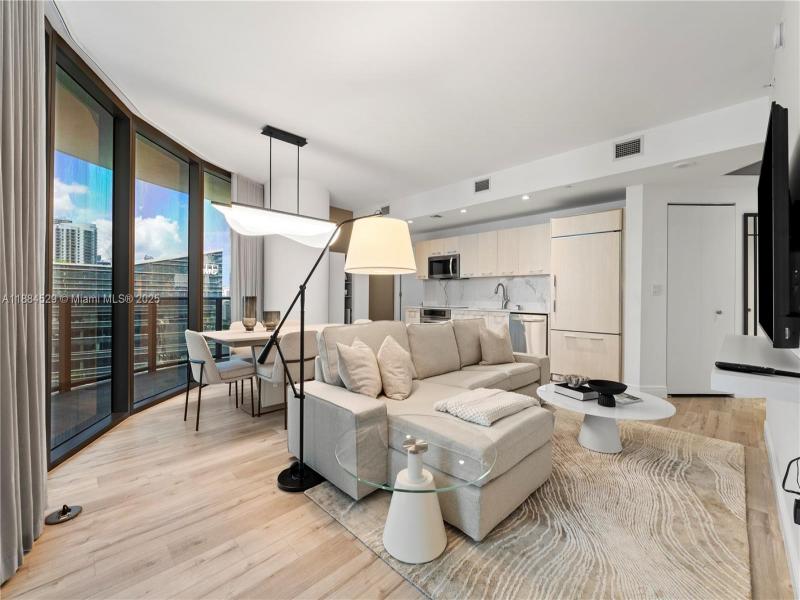 Property photo # 2