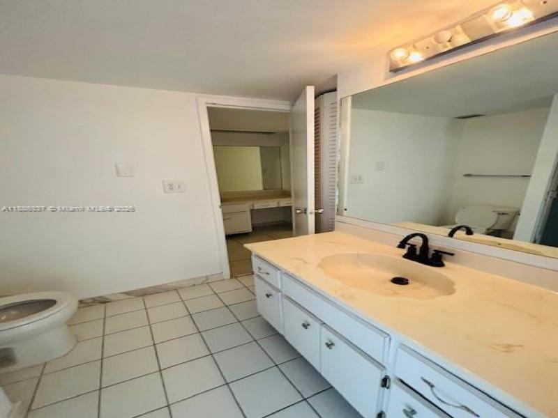 Comprar apartamento en Arlen Beach 709
