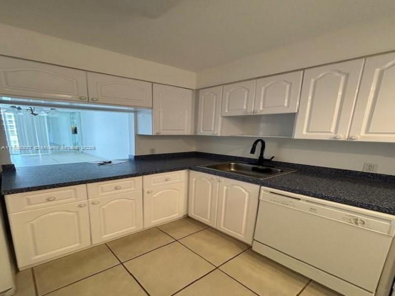 Comprar apartamento en Arlen Beach 709