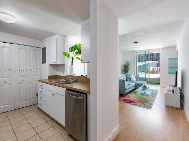 Property photo # 7