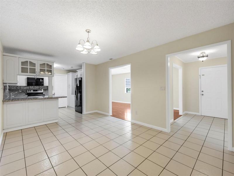 Property photo # 7