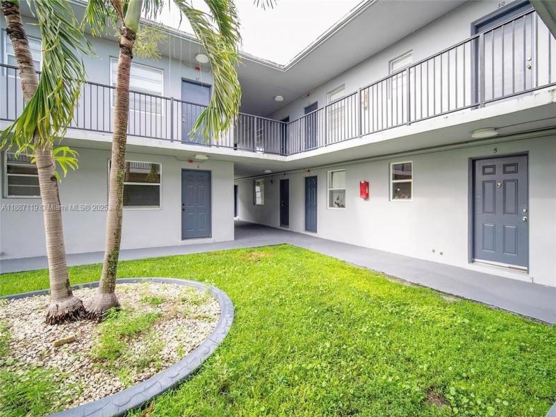 Property photo # 0