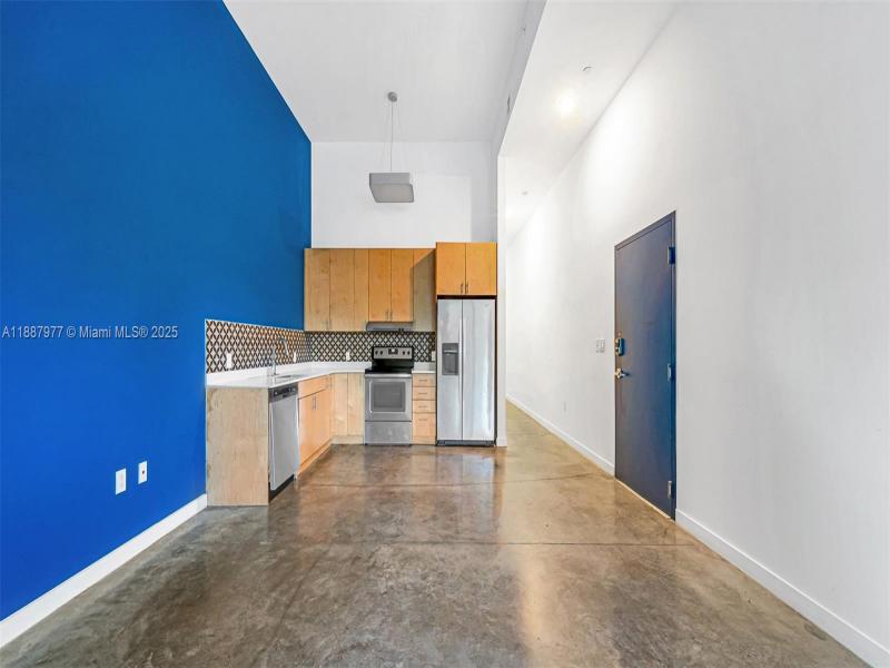 Property photo # 0