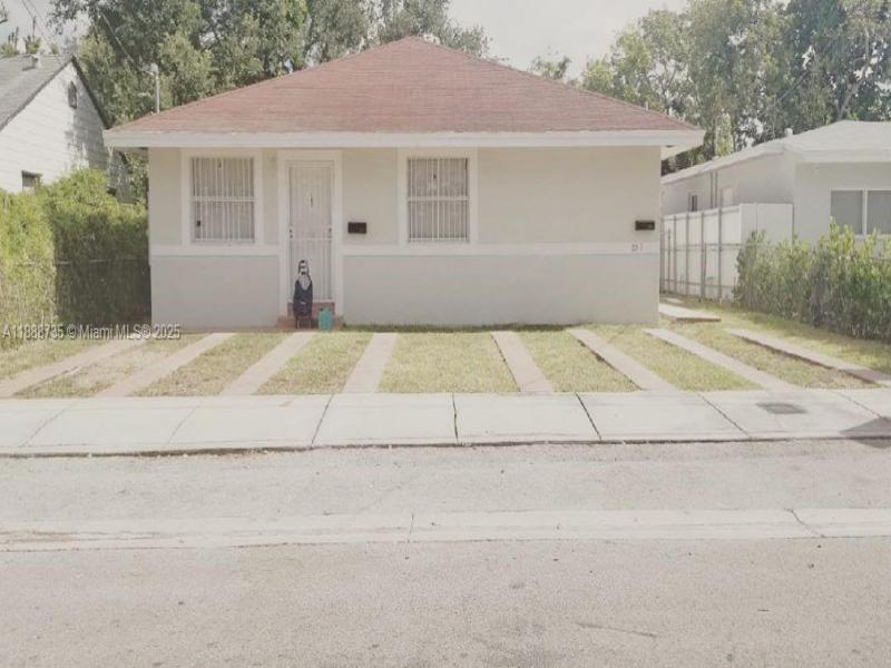 Property photo # 0