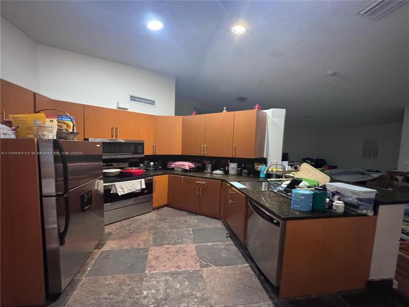 Property photo # 7