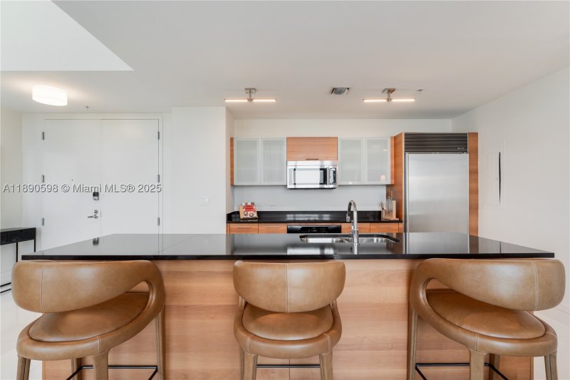 Comprar apartamento en Midtown Miami 4 PH7