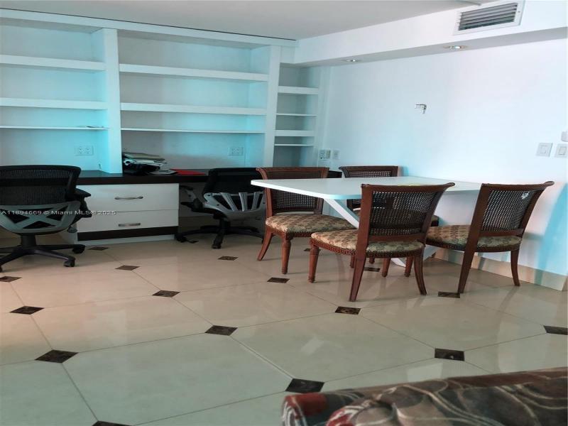 Comprar apartamento no Del Prado South Tower 1501