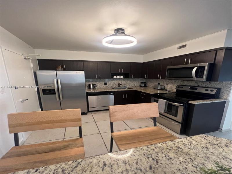 Property photo # 8