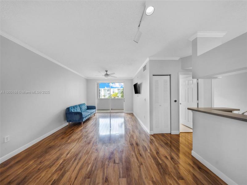 Comprar apartamento en Porto Bellagio 3301