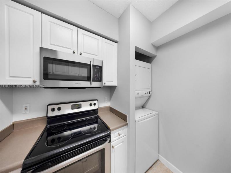 Comprar apartamento en Porto Bellagio 3301
