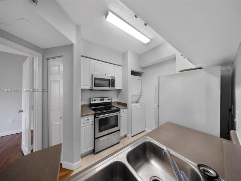 Comprar apartamento en Porto Bellagio 3301