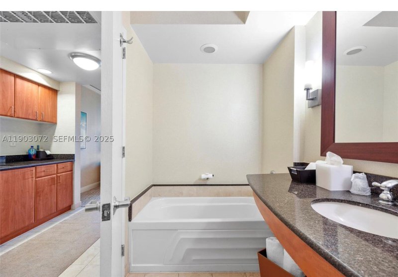 Condo for sale at Trump International Sonesta Beach Resort 2102