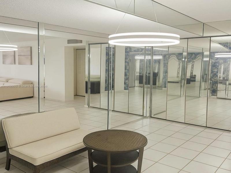 Condo for sale at Winston Towers 409