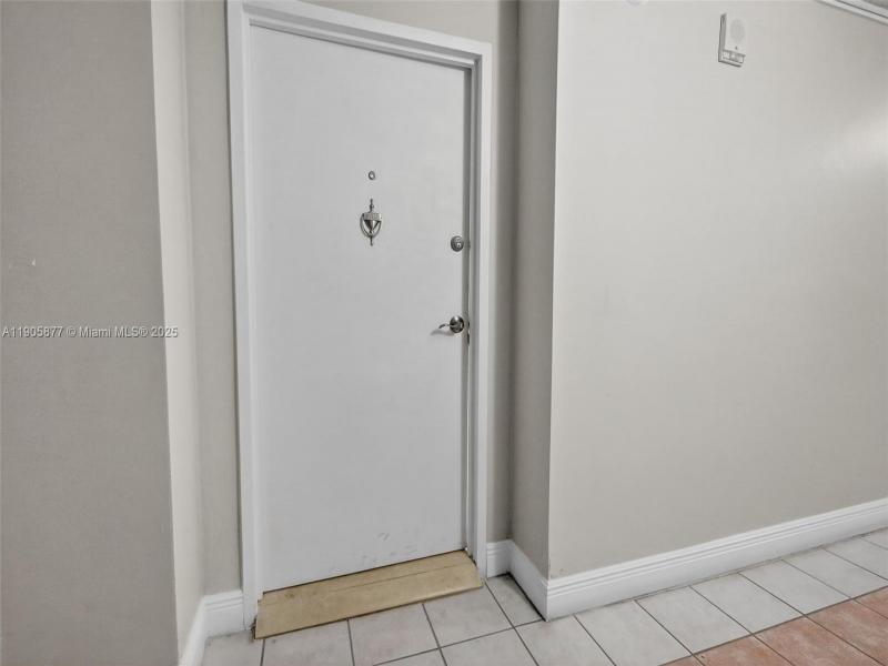 Condo for sale at Burleigh House 705