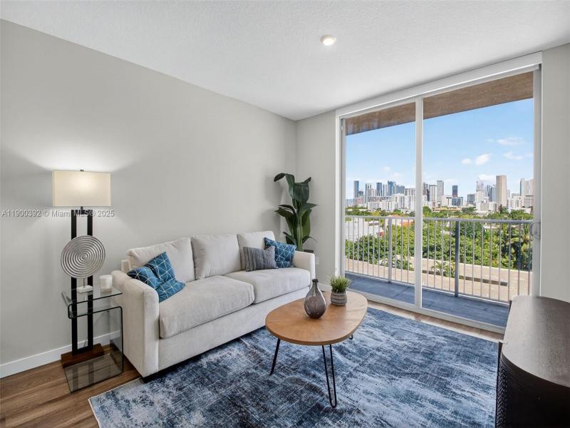 Comprar apartamento en Centralis Residences 712