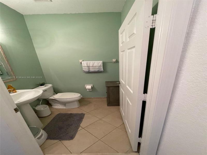 Property photo # 6