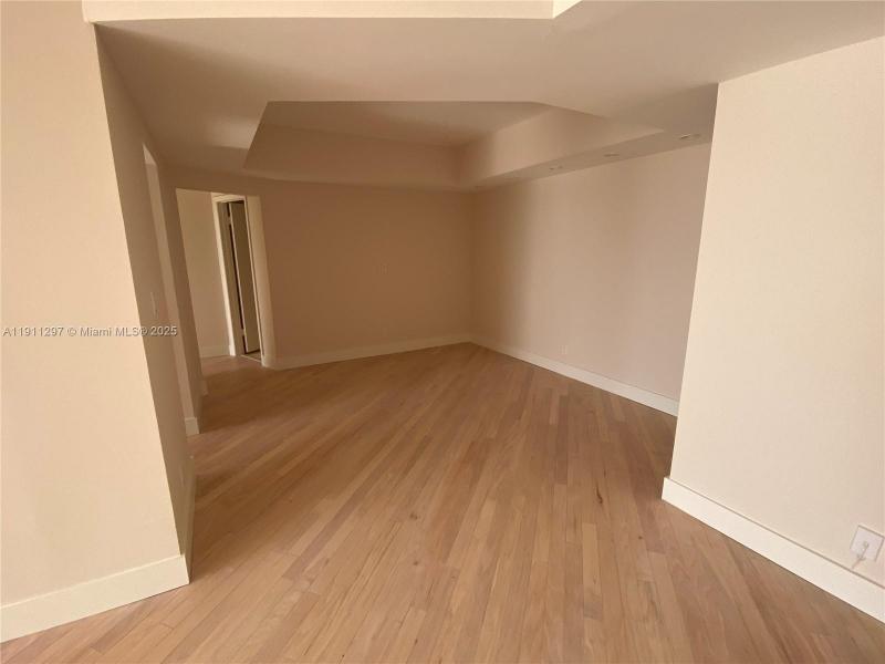 Comprar apartamento en Hamptons West 511