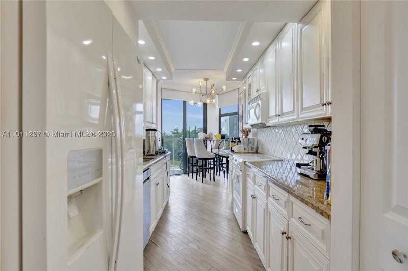 Comprar apartamento en Hamptons West 511