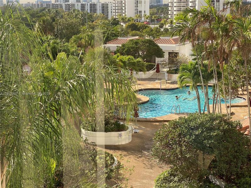 Comprar apartamento en Hamptons West 511