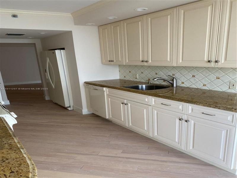 Comprar apartamento en Hamptons West 511
