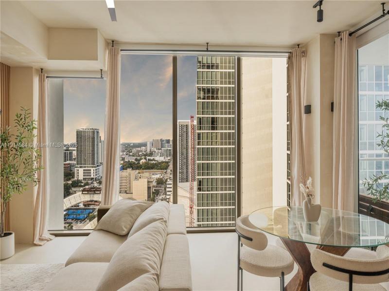Property photo # 8
