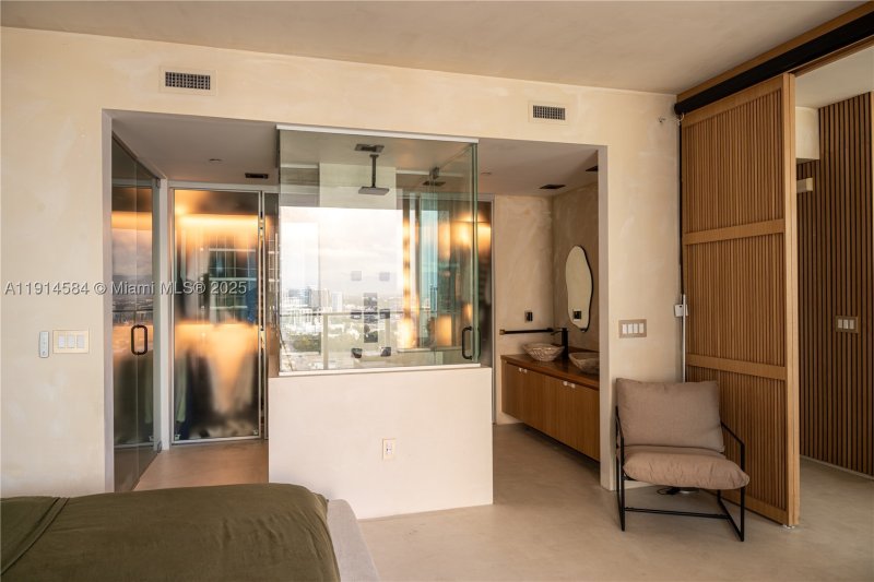 Condo for sale at Ten Museum Park 2905
