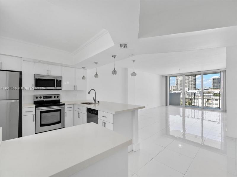 Comprar apartamento en Coral Isle East 808