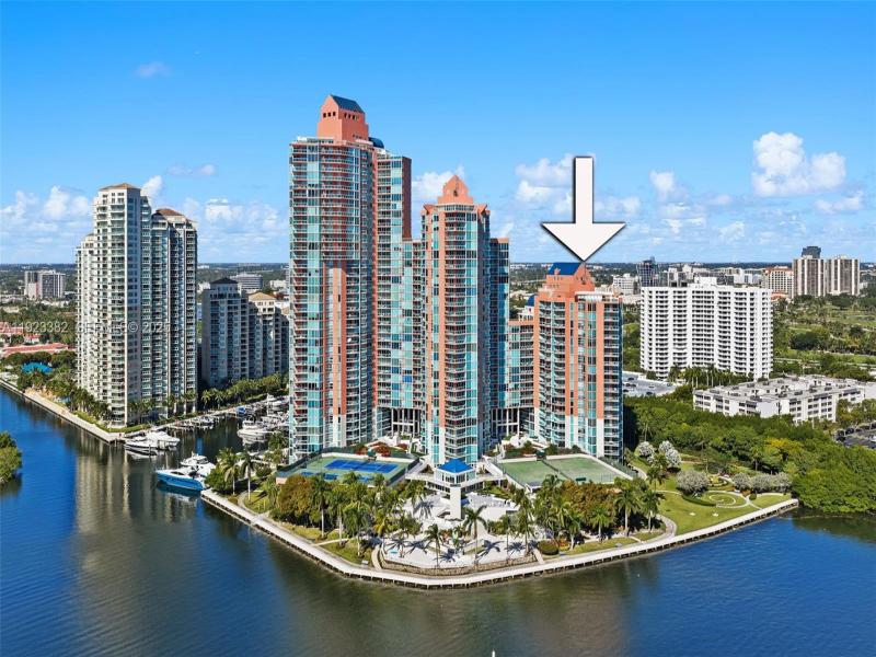 Condo for sale at Hidden Bay 2102