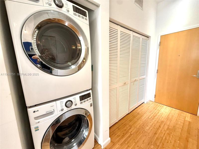 Comprar apartamento en Vizcayne South Tower 219