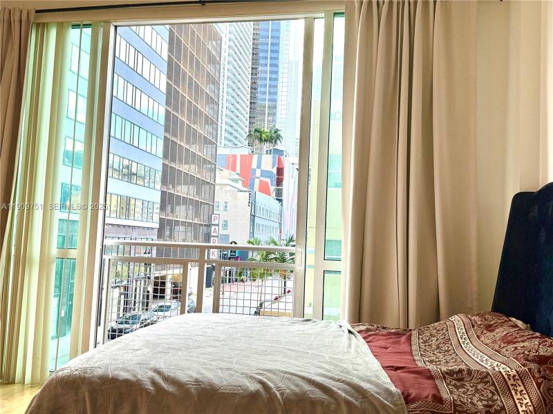Comprar apartamento en Vizcayne South Tower 219