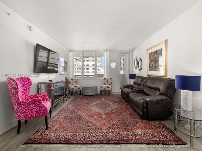 Property photo # 4