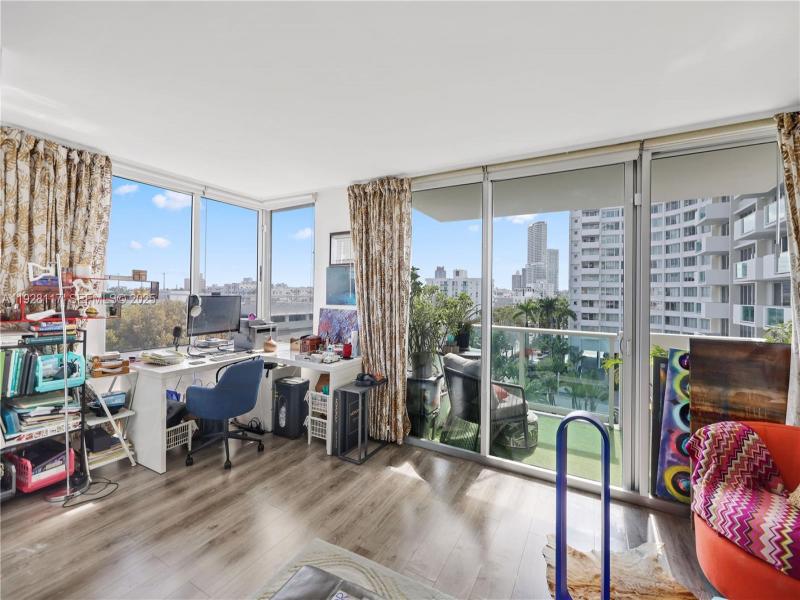 Property photo # 6