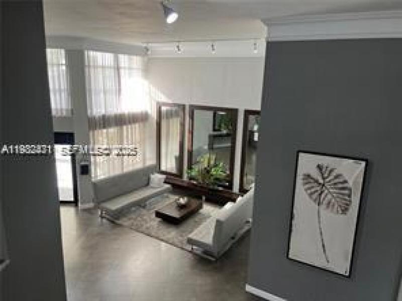 Property photo # 7