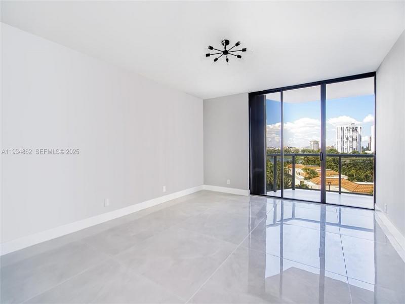 Comprar apartamento en Hamptons West 501