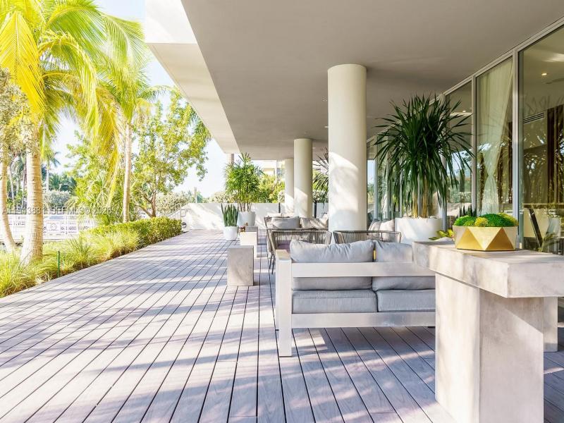 Comprar apartamento no The Altair Bay Harbor 310-2