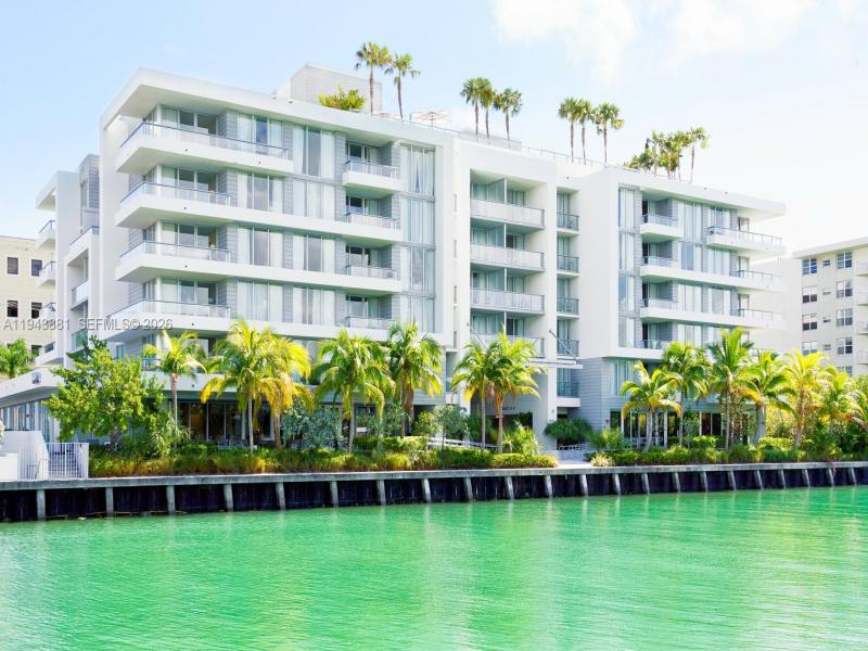 The Altair Bay Harbor Apt #310-2